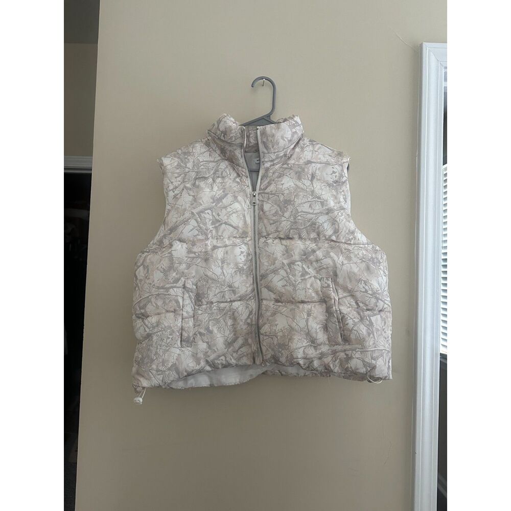 Better / Together Snow Camo Puffer Vest Women's XL Beige Cream Tree Branch Zip U